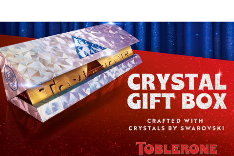 Krištáľová replika čokolády Toblerone vytvorená v spolupráci so Swarovski.
